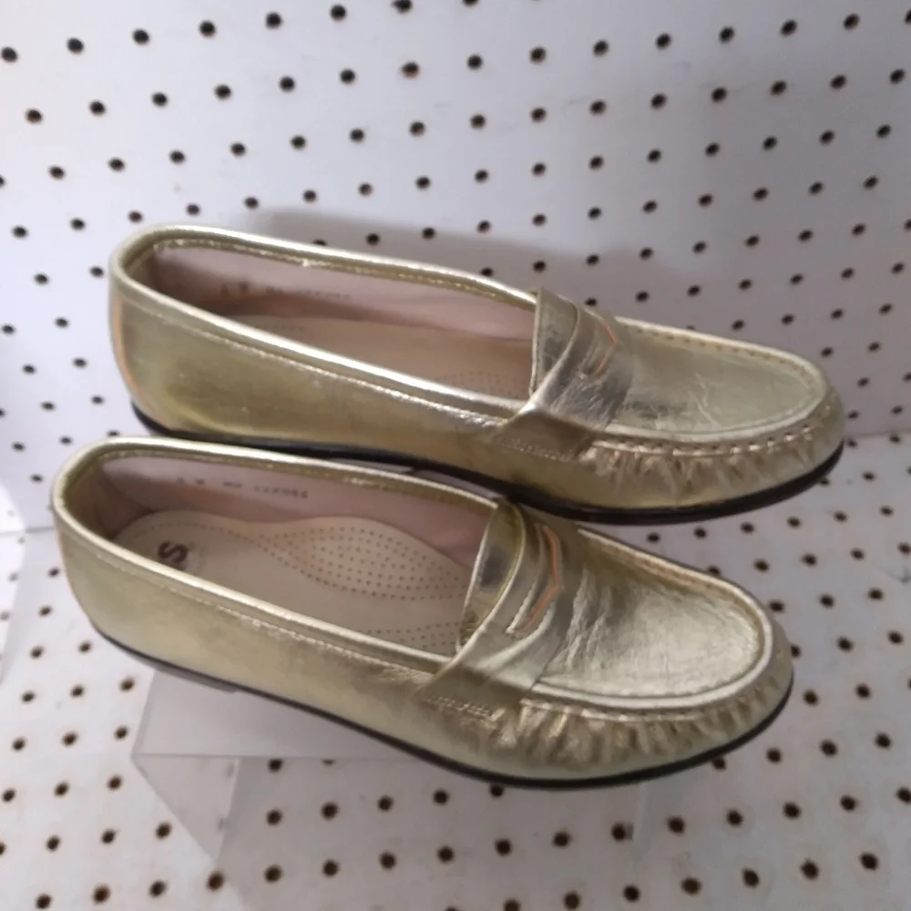 SAS Women's Comfort Loafers Leather Shoes Gold Flat Made In USA 🇺🇸 Sz 8 - Picture 14 of 15
